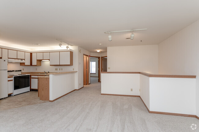 2BR, 1BA - Windwood Clearing Apartments