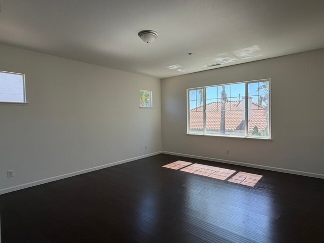 Building Photo - CALIFORNIA - 2340