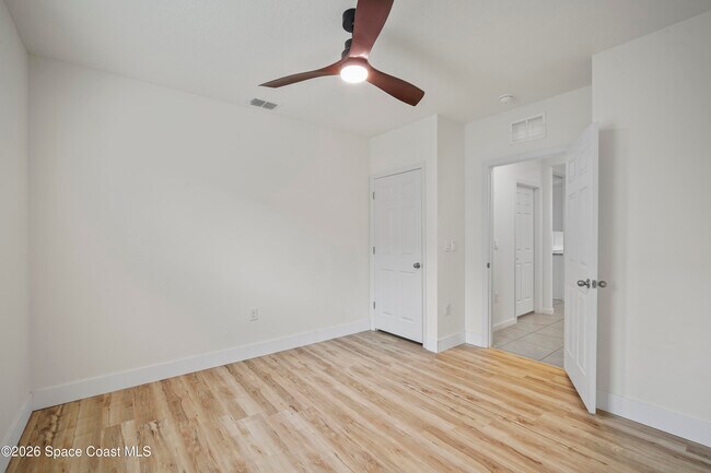 Building Photo - 1065 Dugan CIR SE