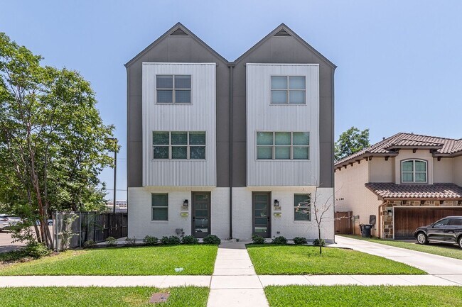 Primary Photo - * MOVE IN SUMMER 6/28/2027 * 5 Bed 5.5 Bat...