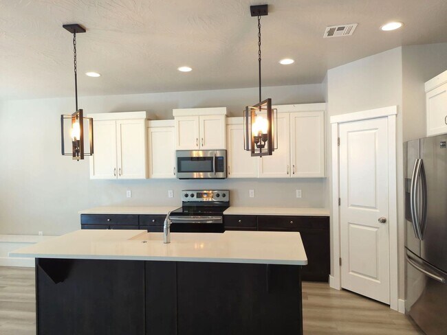 Primary Photo - Single Level 3 Bedroom Home in St. George