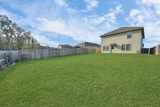 Building Photo - 19523 Manduca Dr