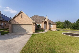 Building Photo - 1101 Cimarron Ct