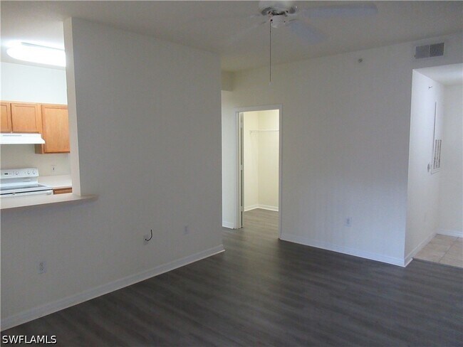 Building Photo - 7935 Preserve Cir