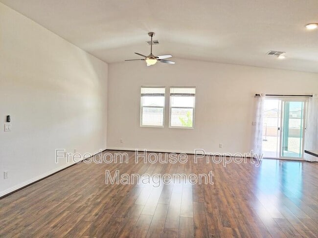 Building Photo - 3575 E Wallowa Dr