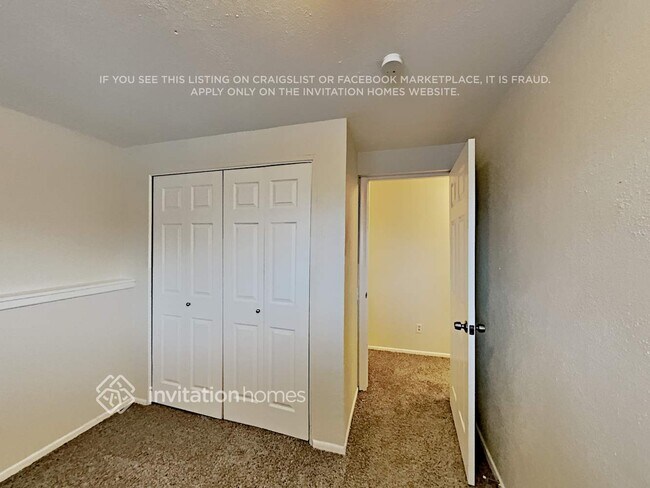 Building Photo - 13595 Green Ct