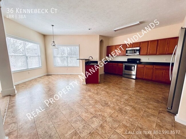 Building Photo - 36 Kennebeck Ct