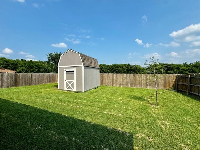 Building Photo - 715 Luna Vista Dr