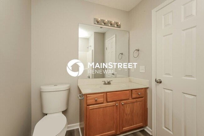 Building Photo - 3 Bedroom Pet-Friendly Home in La Vergne, TN with Main Street Renewal