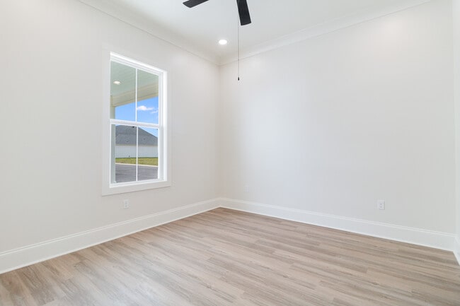 Building Photo - 108 Pilsbury Ln