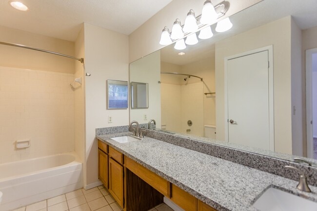 Building Photo - 9206 Towerstone Dr