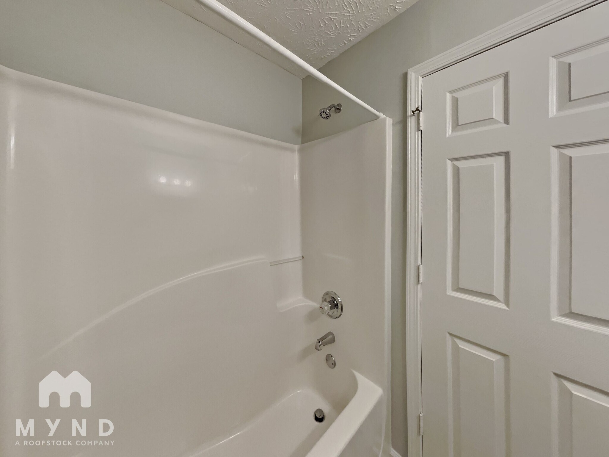 Building Photo - 6097 Camden Forrest Dr