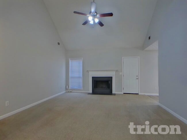 Building Photo - 615 Bridle Creek Dr