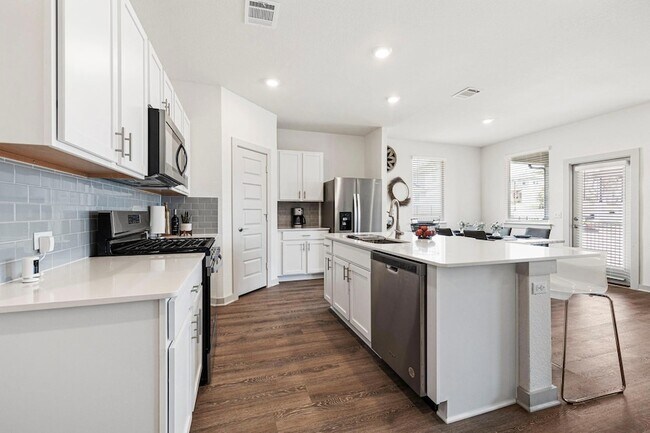 Building Photo - 201 Merrick Rd