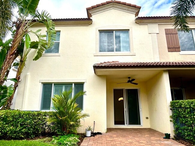 Building Photo - 2024 Foxtail View Ct