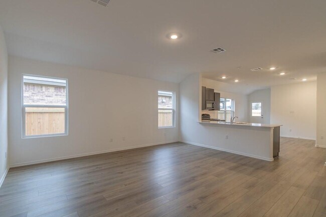 Building Photo - 309 Canley Lp