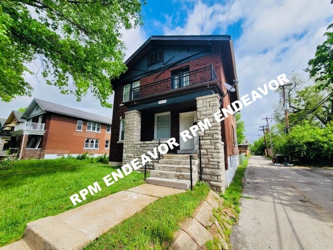 Building Photo - 4815 Anderson Ave