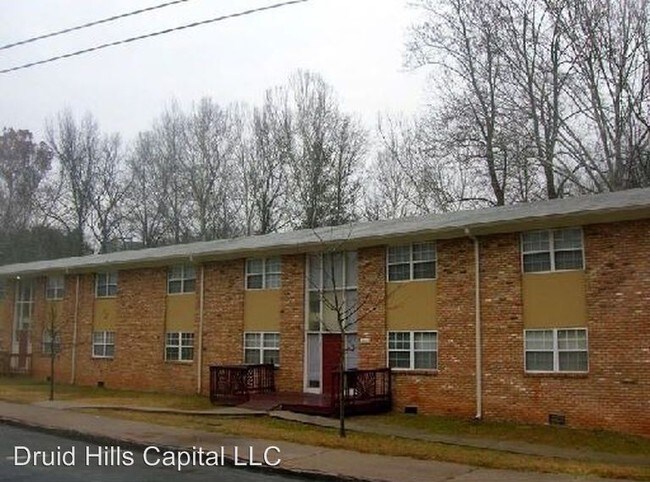 Primary Photo - 2 br, 1 bath House - 1602 Line Circle #3