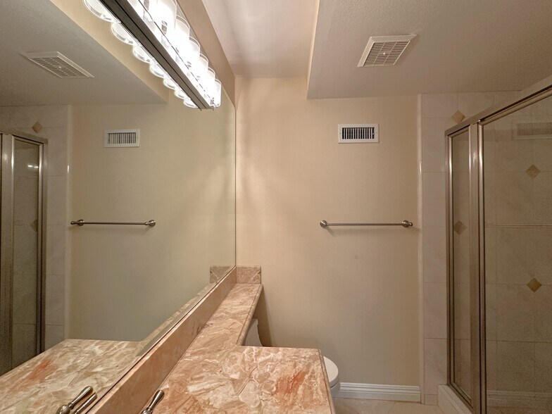 Building Photo - 26543 Academy Dr