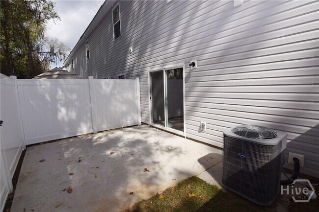 Building Photo - 11330 White Bluff Rd