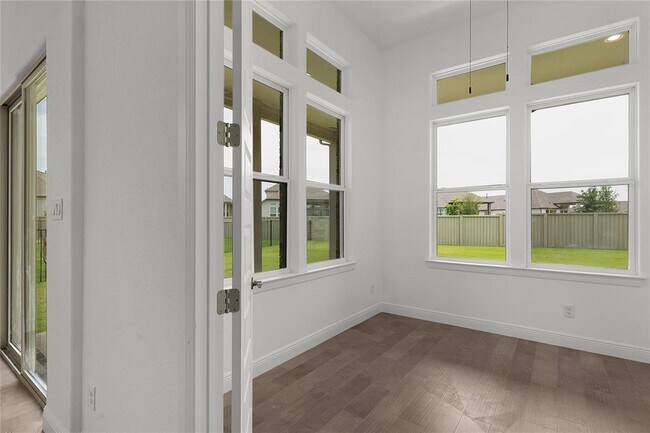 Building Photo - 746 Faith Dr