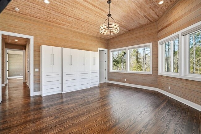 Building Photo - 5406 Old Jesup Rd