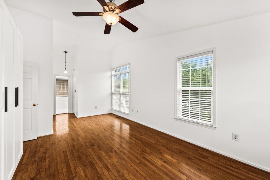 Building Photo - 6139 Donival Sq