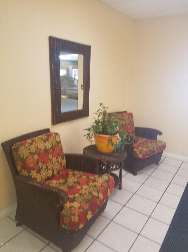 Building Photo - 1415 Ocean Shore Blvd