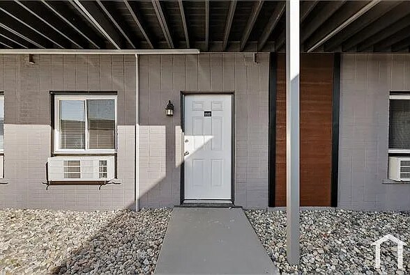 Building Photo - 25911 Michigan Ave