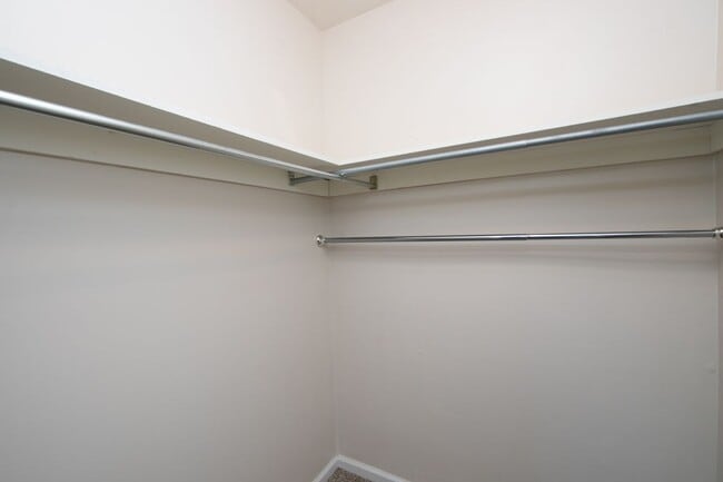 Building Photo - 118 Allens Ln