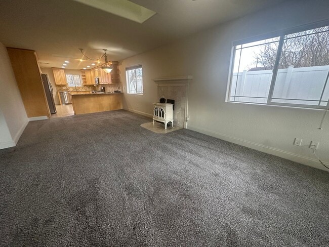 Building Photo - Charming 2-Bed Guest Home With All Utilities Included