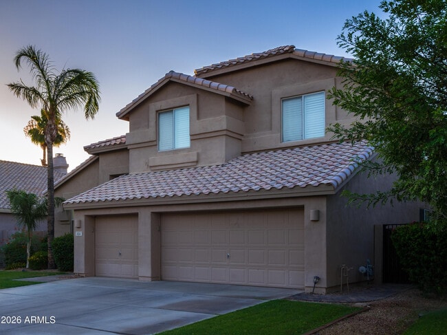 Building Photo - 844 W Azalea Dr