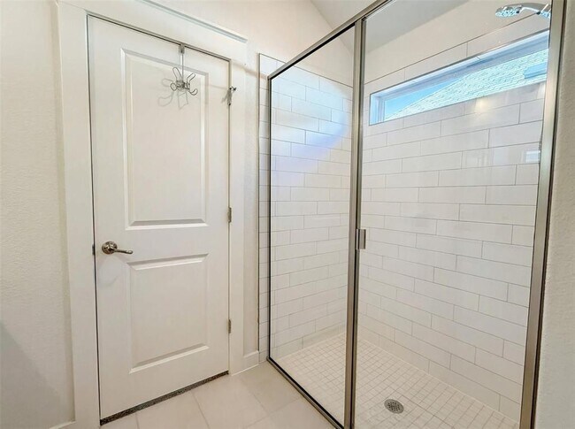 Building Photo - 7608 Purple Drop Bnd