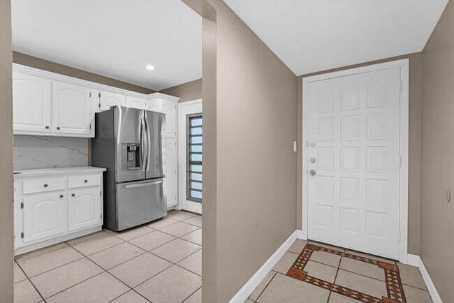 Building Photo - 3360 Spanish Moss Terrace