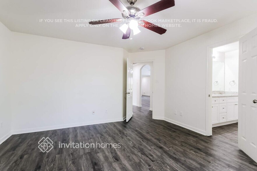 Building Photo - 28842 Llano River Loop