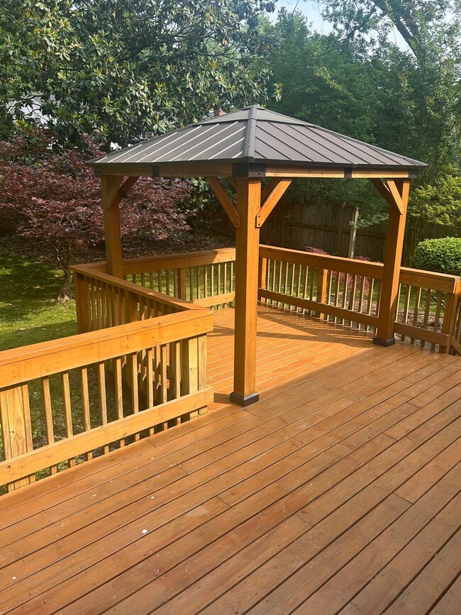 Building Photo - Spacious 4br Rockville Rental