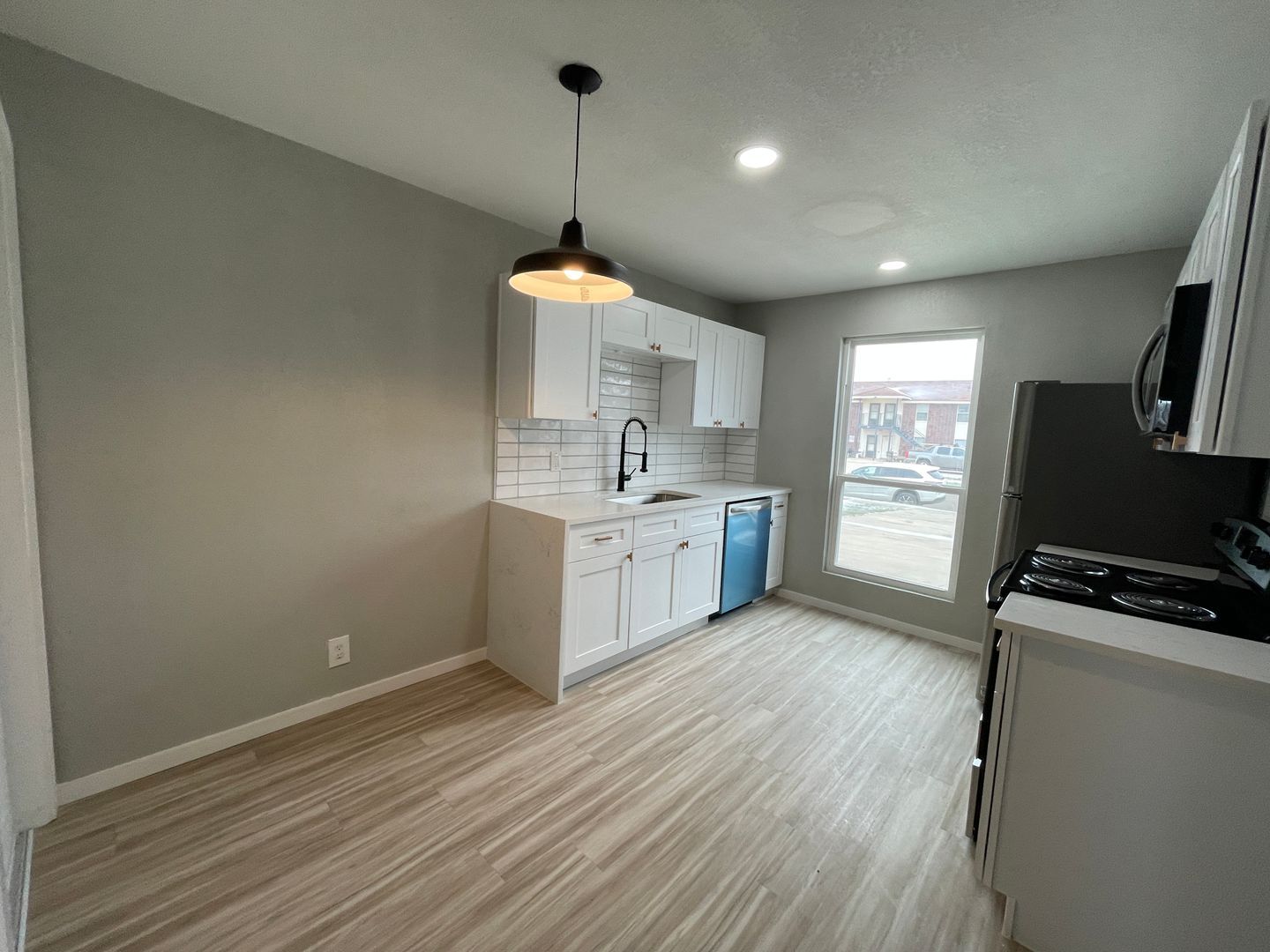 Building Photo - 1603 Benttree Dr