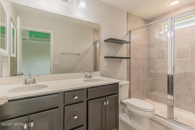 Building Photo - 14056 Sterely Ct S