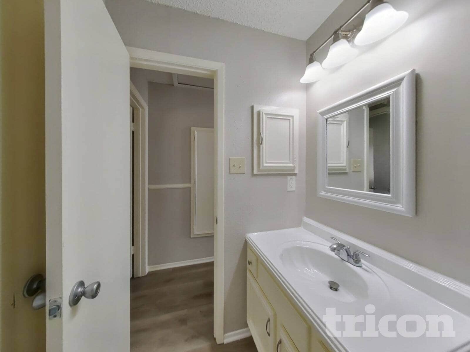 Building Photo - 11118 Nepau Dr