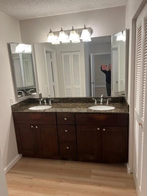 Building Photo - 8436 Cypress Ln