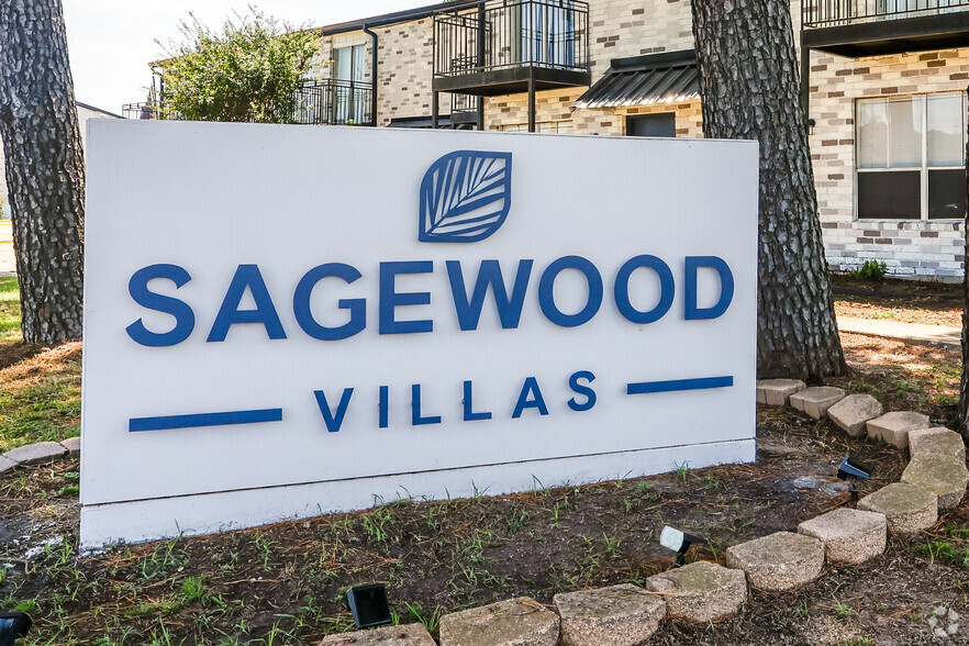 Monument Sign - Sagewood Villas