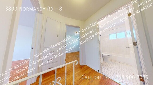 Building Photo - 3800 Normandy Rd