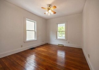 Building Photo - 40 Prentiss St