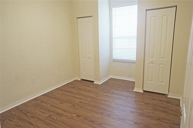 Building Photo - 9850 Lake Chase Island Way
