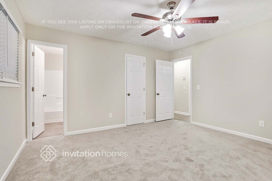 Building Photo - 6556 Willow Ln