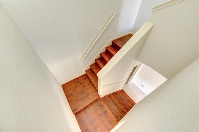 Building Photo - 2121 El Paseo St