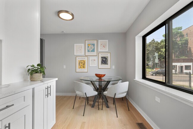 Building Photo - 784 Atlantic St