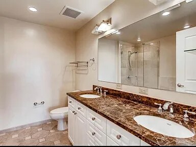 Building Photo - 7220 W Bonfils Pl