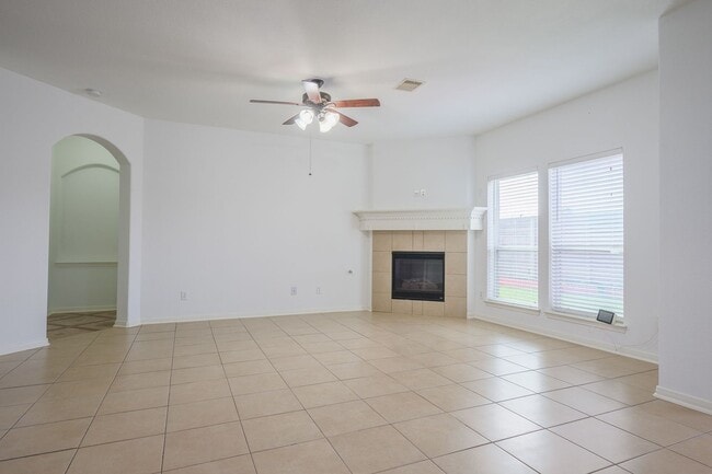 Building Photo - 4017 Firenze Dr