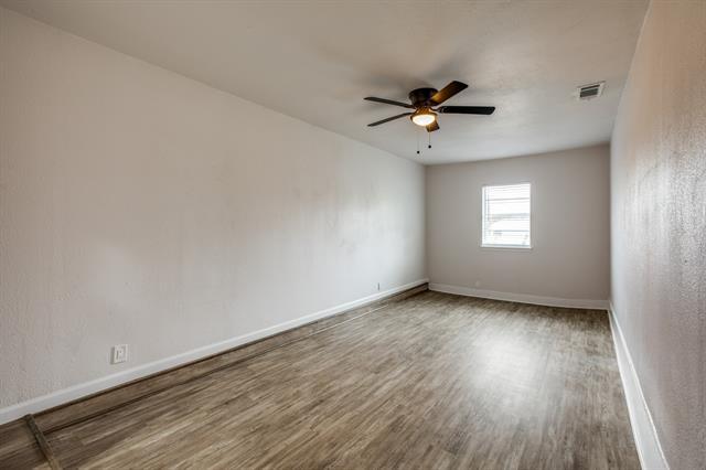 Building Photo - 203 N Forest Crest Dr